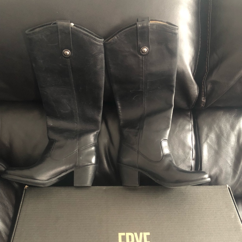Frye Jackie Button Boots Size 6.5 Color: Black NIB